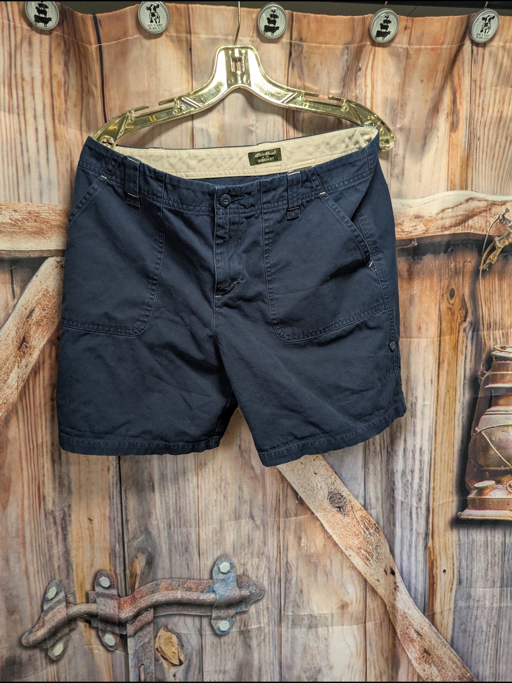 Eddie Bauer Vashon Fit Women's Jean Shorts in Navy Blue